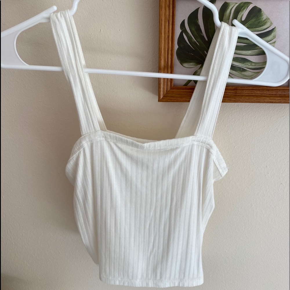 Cropped tank top